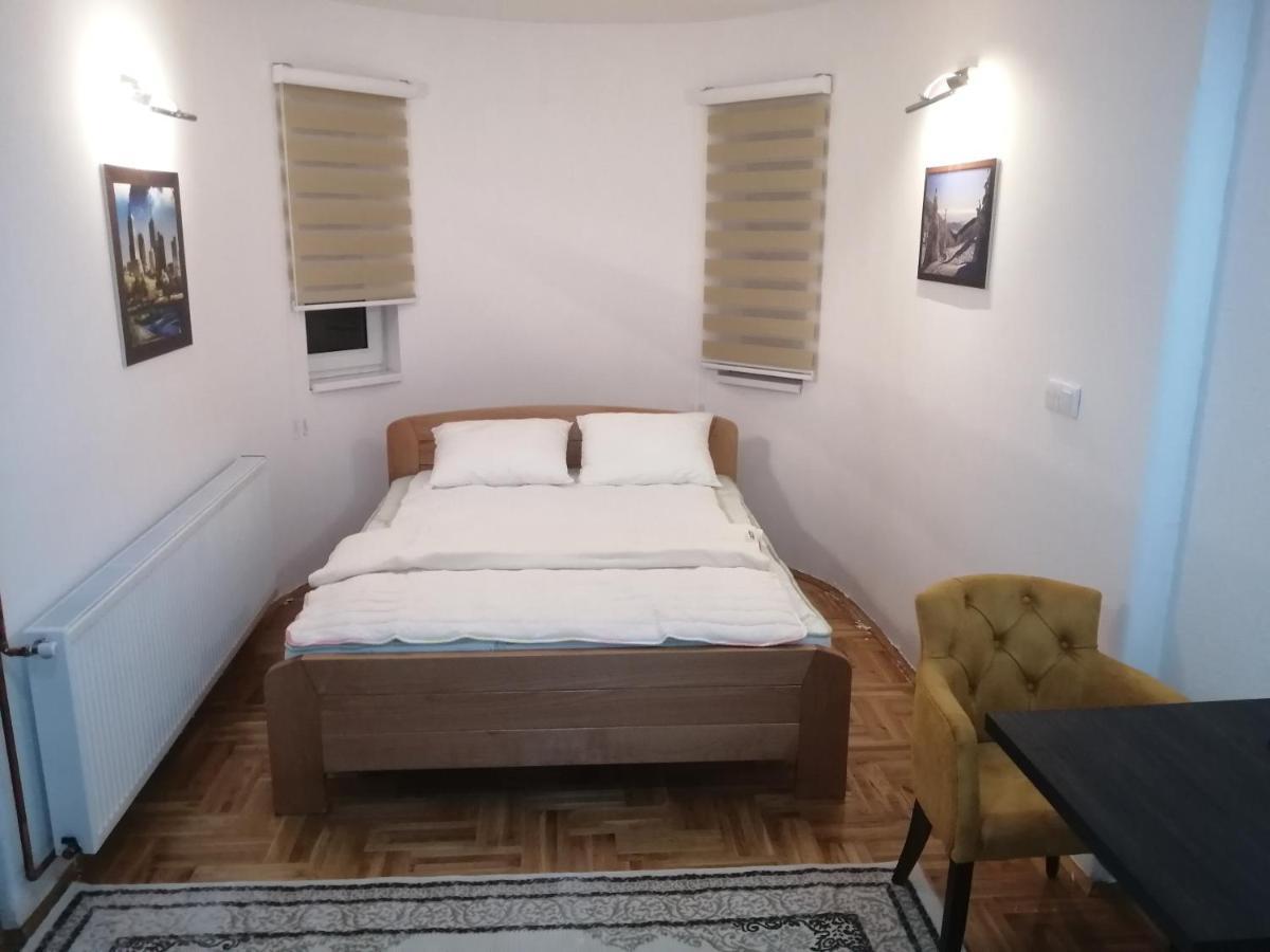 Ortodoks Apartment Brus Екстериор снимка